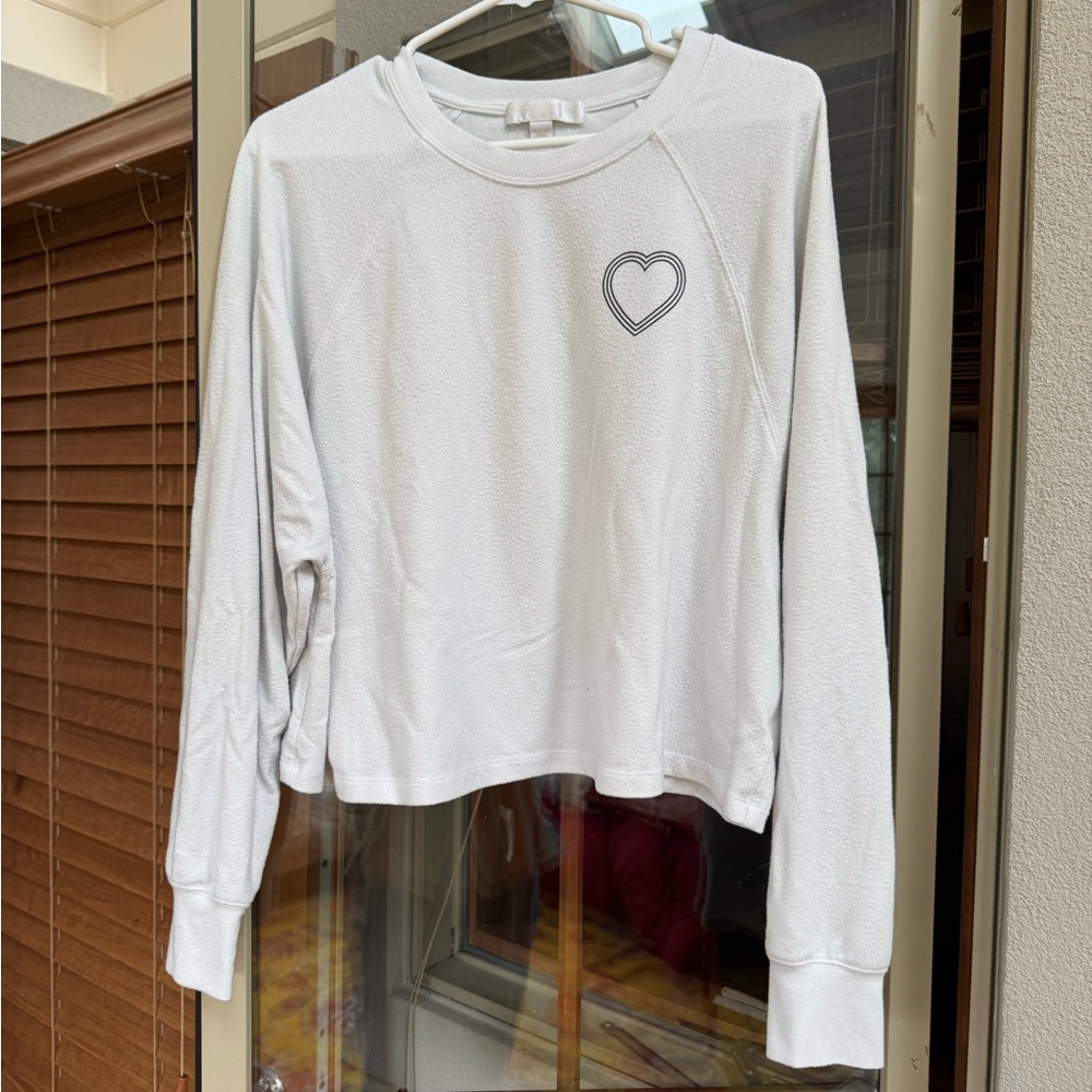 Spiritual Gangster White Sweatshirt with Heart Detail - Picture 1 of 6